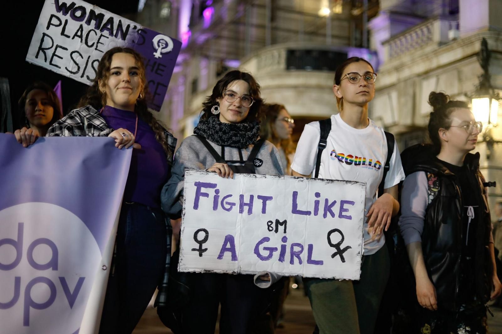 La manifestación de la Coordinadora Feminista de València para celebrar el 8 M