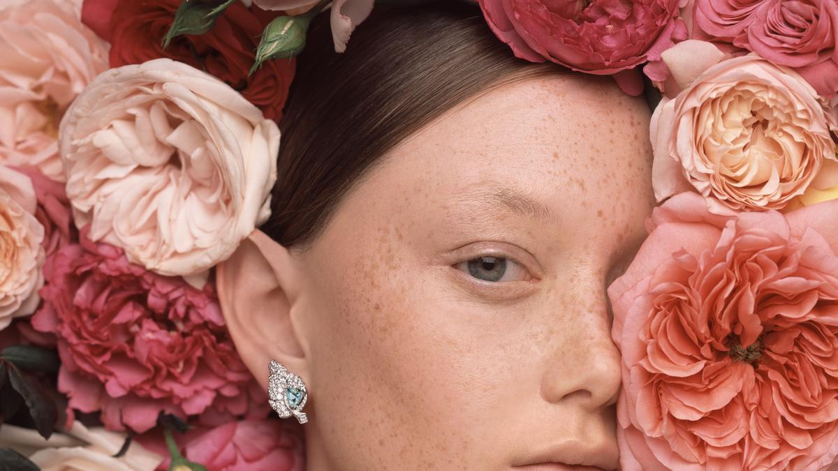 Rose Dior es la colección de Alta Joyería creada por Victoire de Castellane inspirada en las rosas