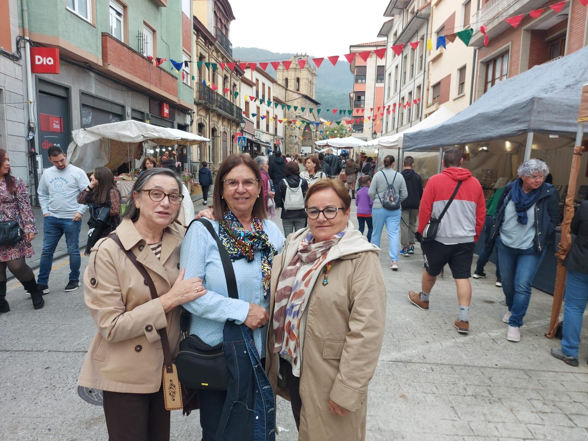 En imágenes: Domingo de lleno en la Feria Medieval de Salas