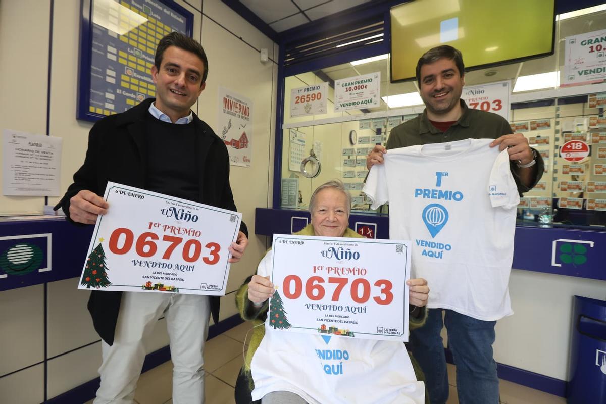 La administración número 2 de San Vicente ha vendido dos décimos del primer premio de El Niño