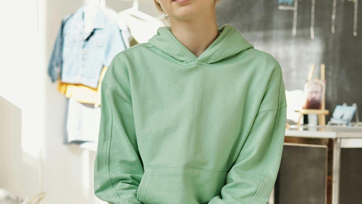 La sudadera oversize favorita de las influencers está en Amazon y cuesta 27€