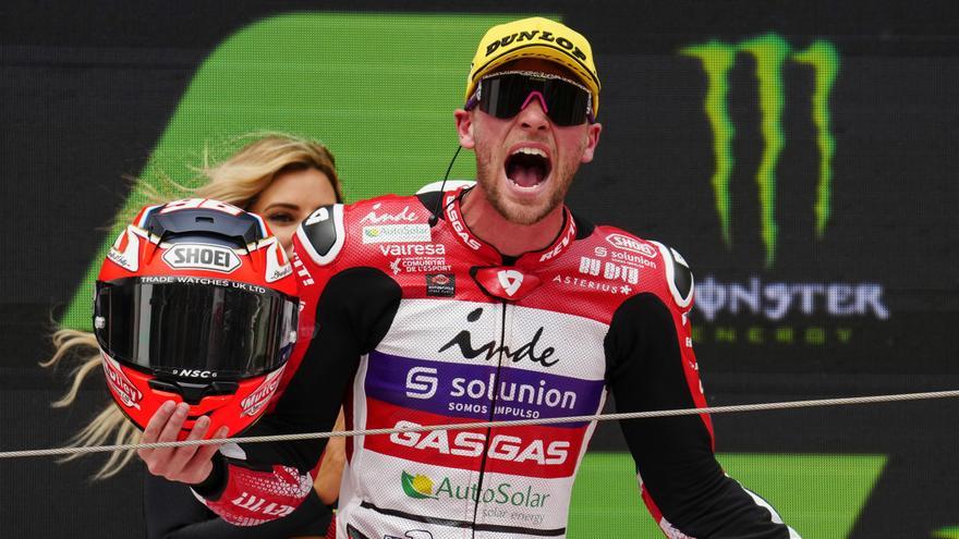Jake Dixon, ganador de Moto2 2023 en el circuito de Montmeló