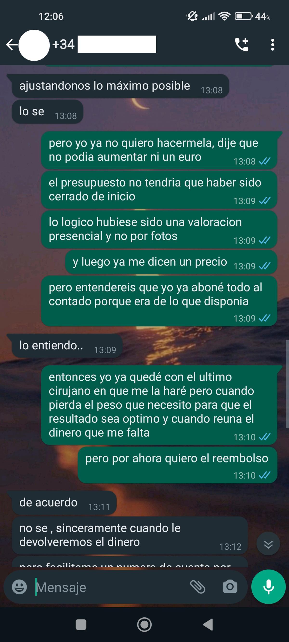 Capturas de las conversaciones con Man Medical