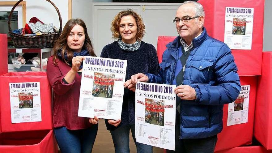 Natalia Torres, Lourdes Tejedor y José Manuel Vázquez, ayer. // Bernabé/J.Carlos Asorey