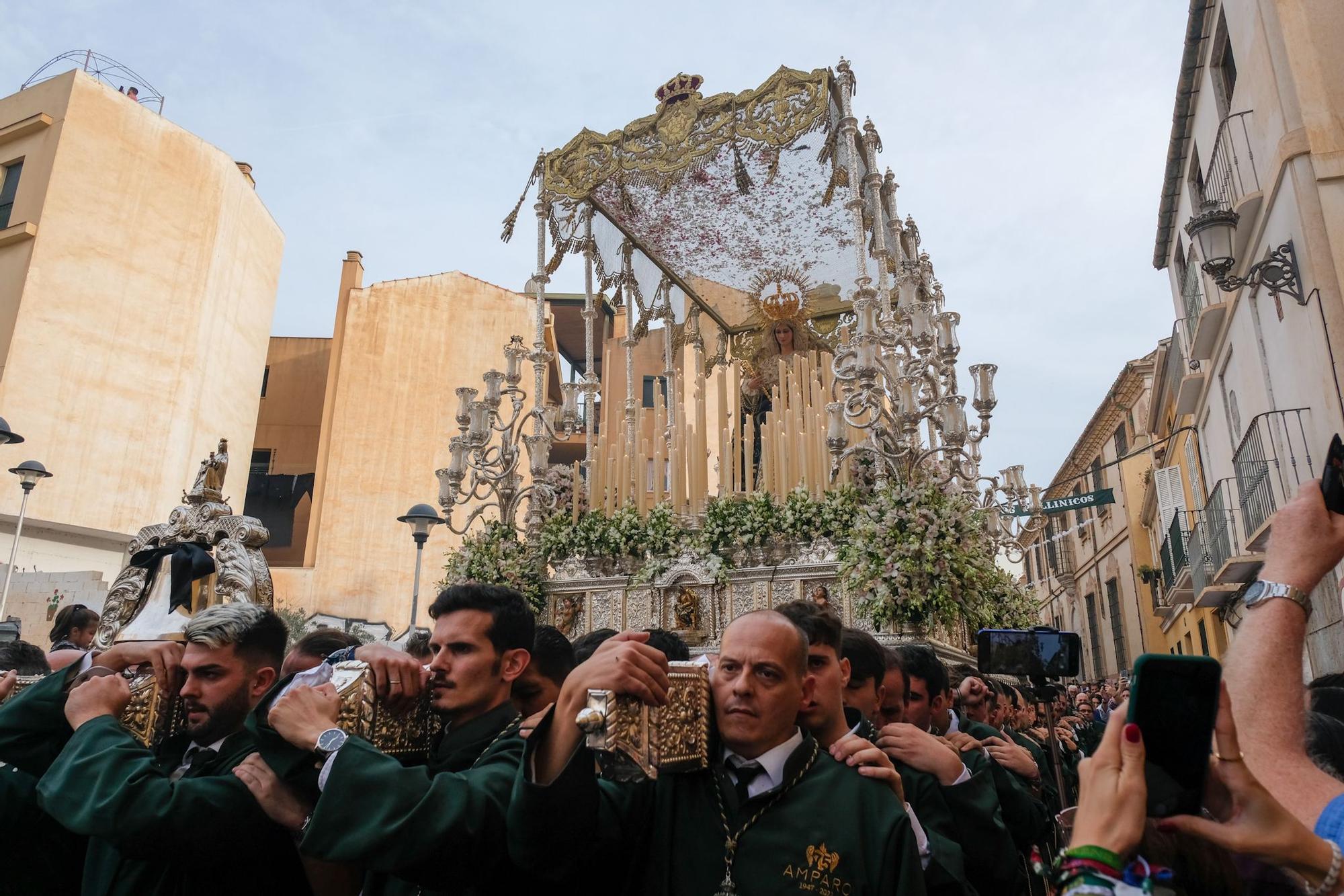 Procesión extraordinaria de la Virgen del Amparo por su 75 aniversario