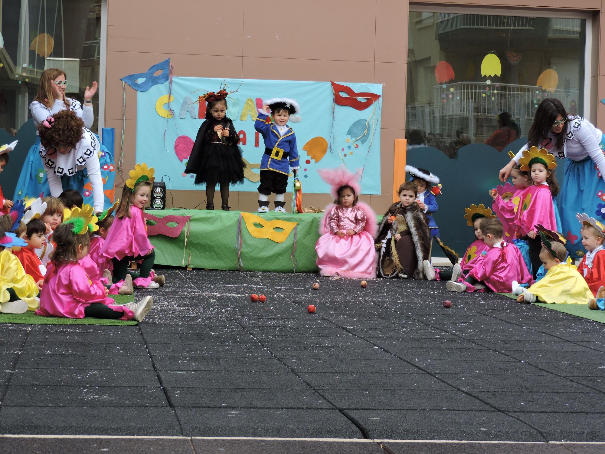 Los  colegios de Águilas celebran el carnaval