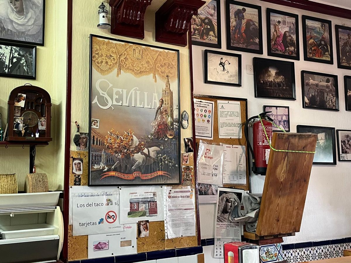 Decoración en el interior del establecimiento