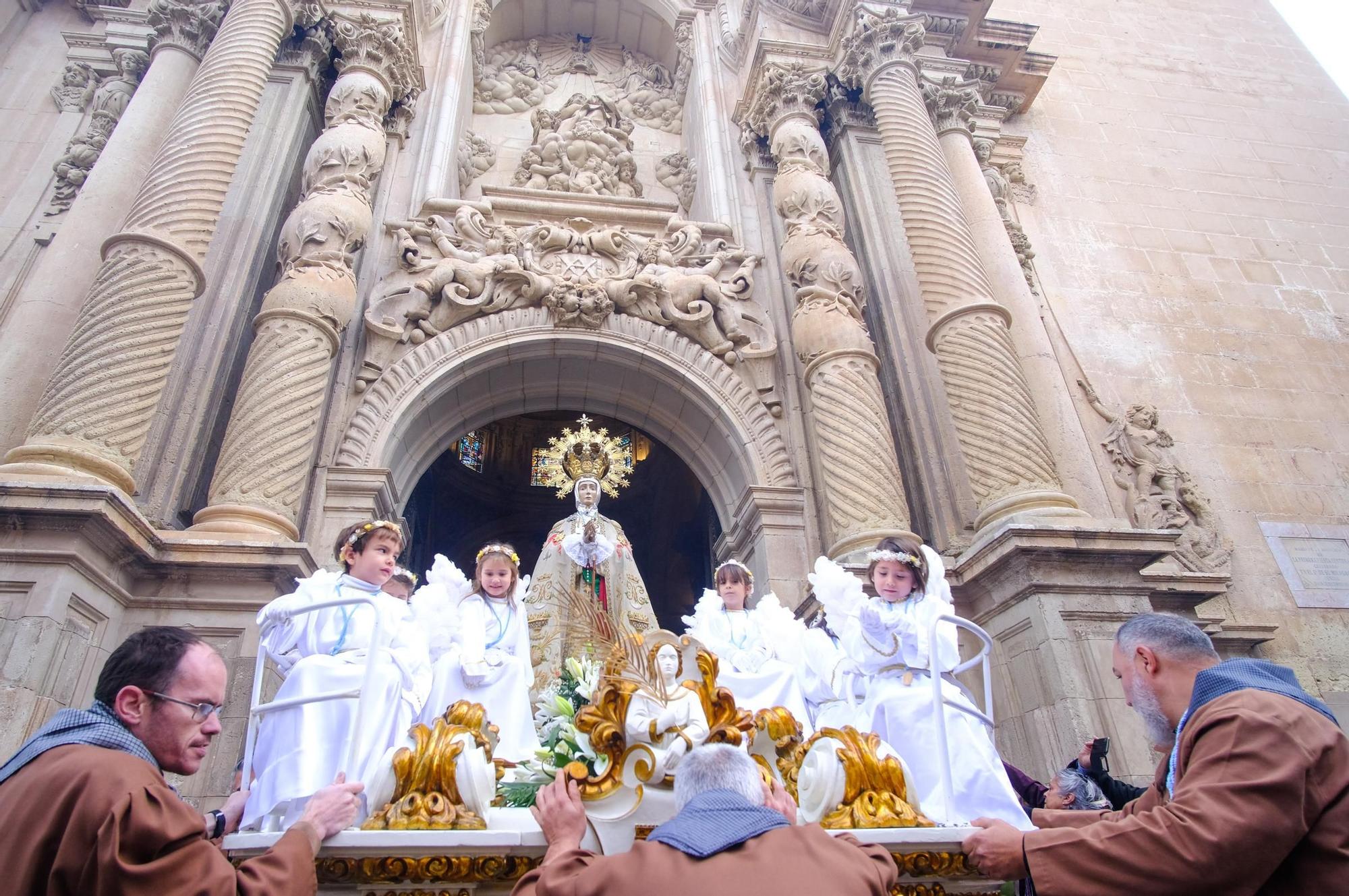 Así ha sido la procesión de la Festividad de la Venida de la Virgen en Elche