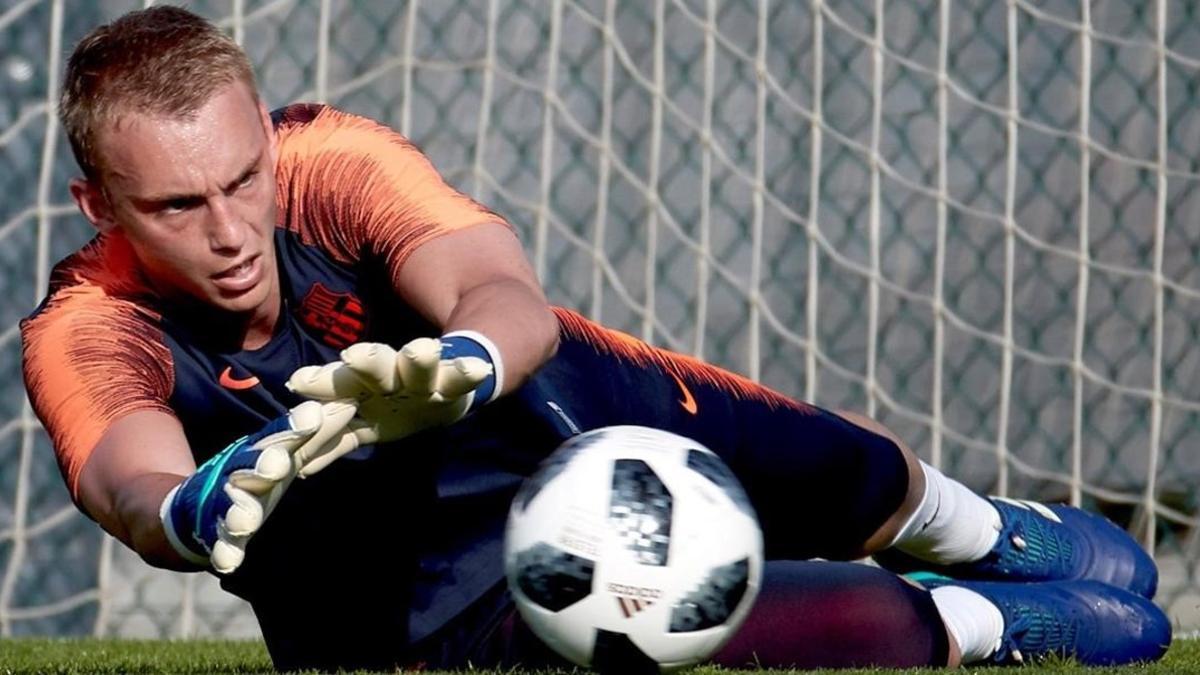 Jasper Cillessen, durante el último entrenamiento previo a la final de Copa.