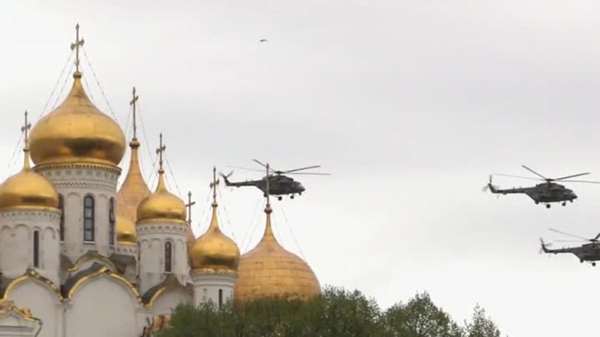 Desfile aéreo en Moscú por el Día de la Victoria