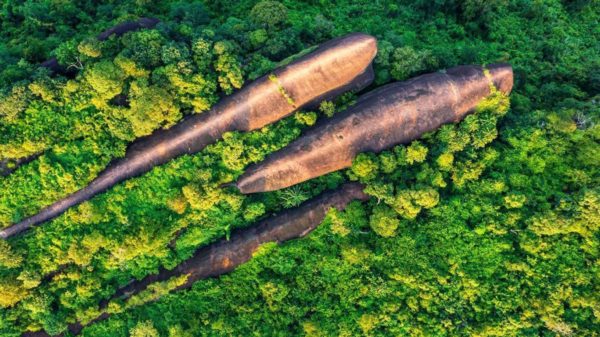 Montaña tres ballenas en Tailandia