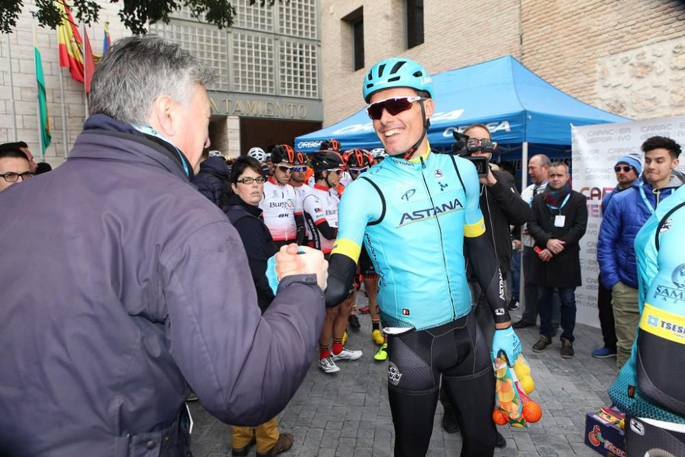 Ambiente a la salida y la llegada de la Vuelta Ciclista a Murcia