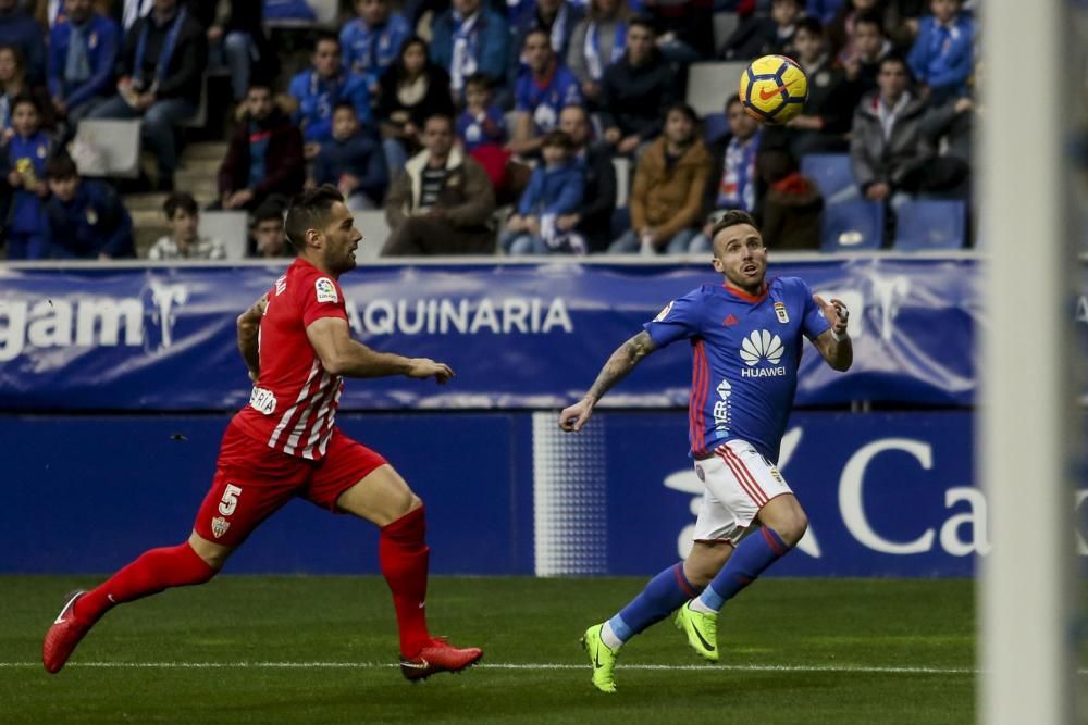 Partido en el Carlos Tartiere entre el Oviedo y el Almería