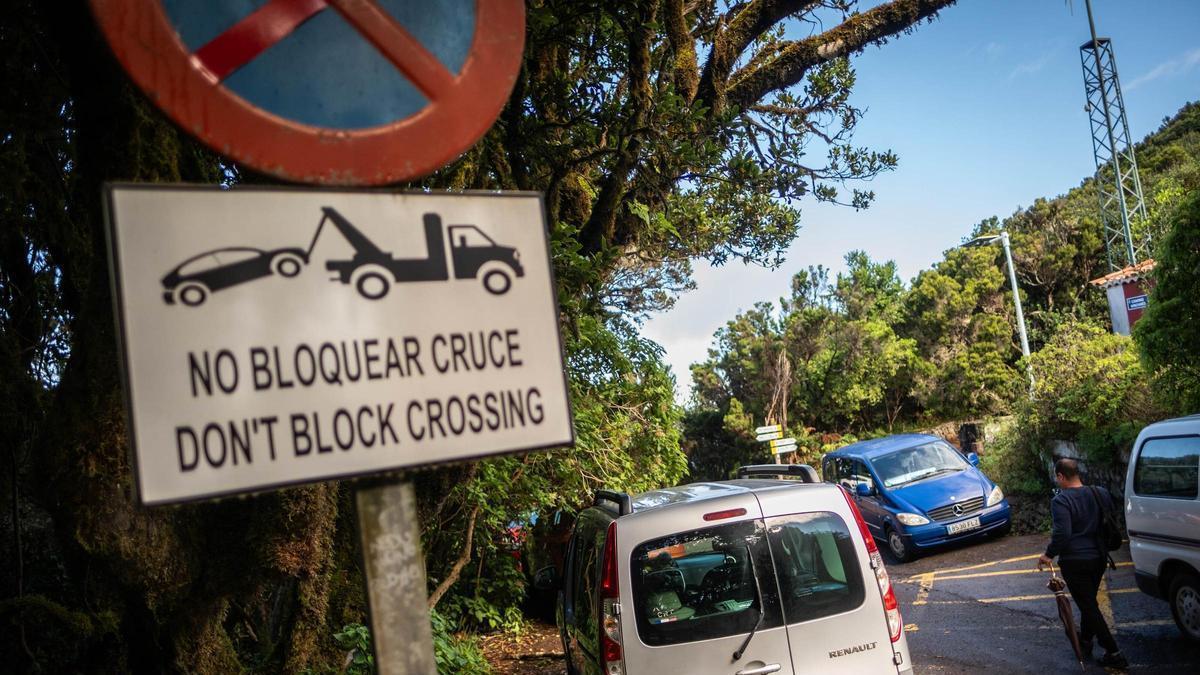 Vecinos de Anaga reclaman el control de acceso los días de alerta por calor.