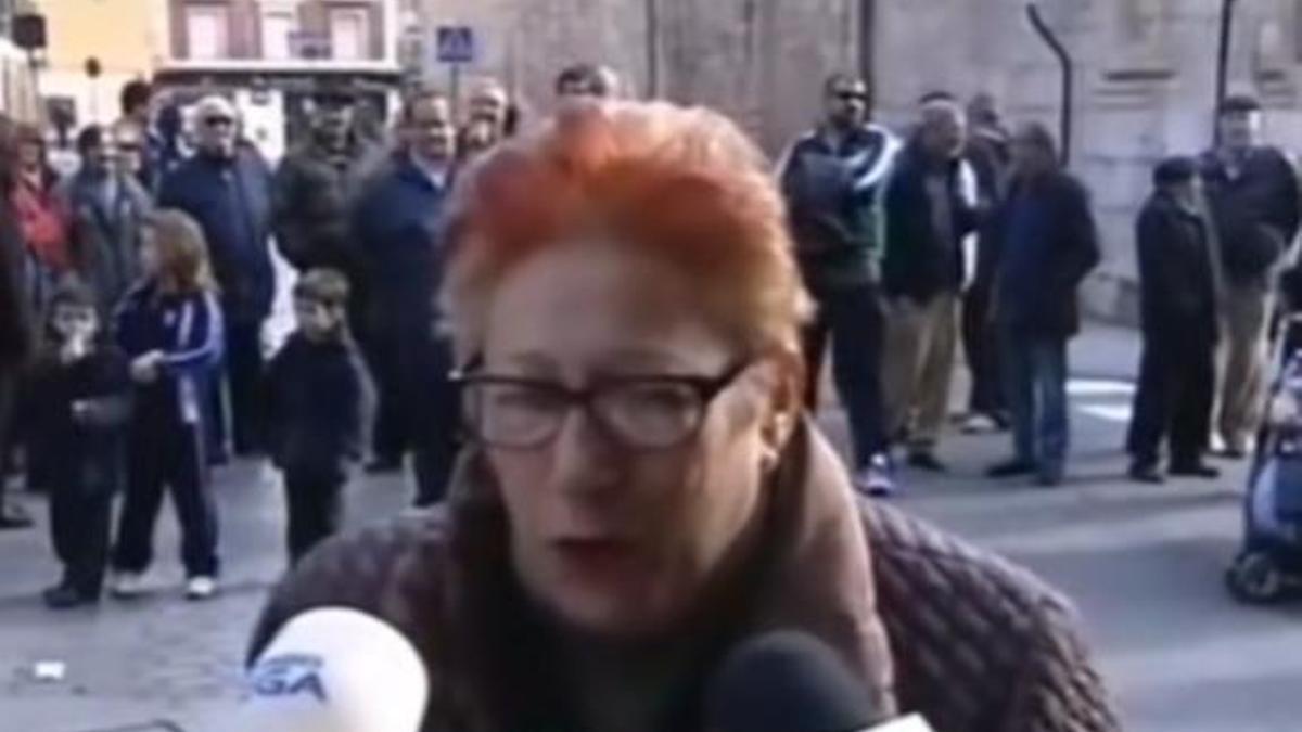 Laura Moñino reivindicando el itinerario tradicional de la Cabalgata de Reyes en Orihuela en diciembre de 2013