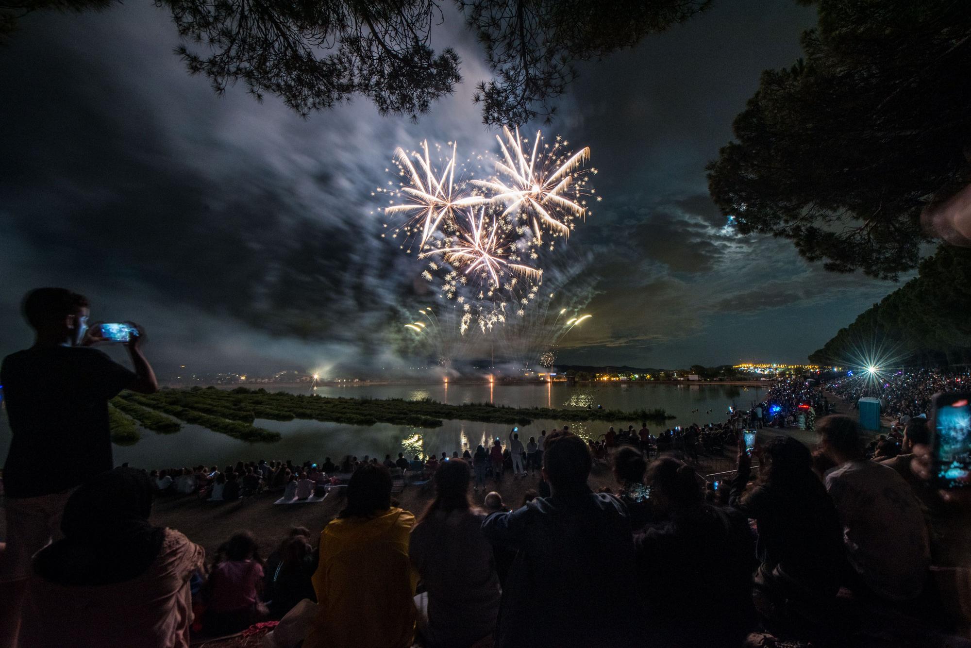 Troba't a les imatges del castell de focs de Manresa