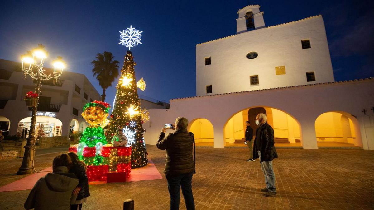 Imagen del encendido de luces en Sant Josep, el año pasado.