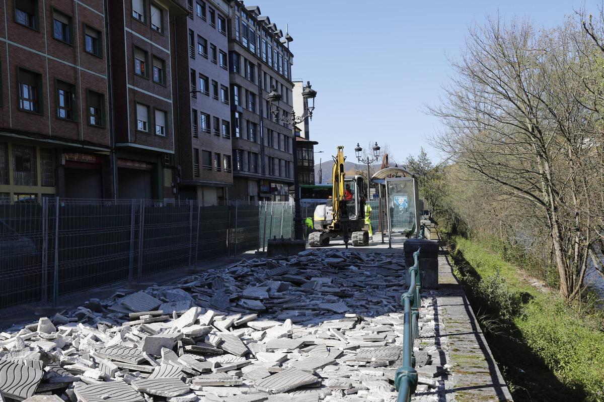 Obras para la construcción del intercambiador de transportes de Sama
