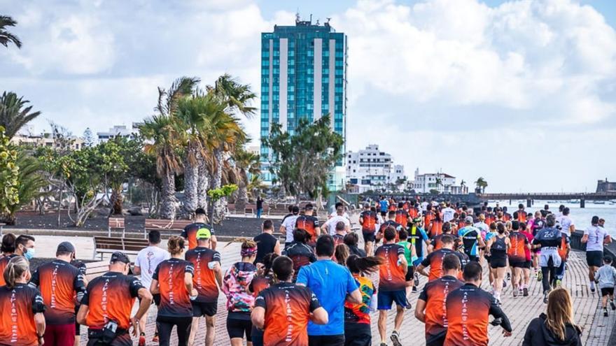 Arrecife acoge la quinta carrera solidaria por la esclerosis múltiple