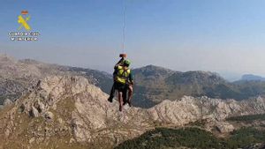 Rescate de alto riesgo en Mallorca: un escalador queda atrapado a 100 metros de altura con una fractura de cadera