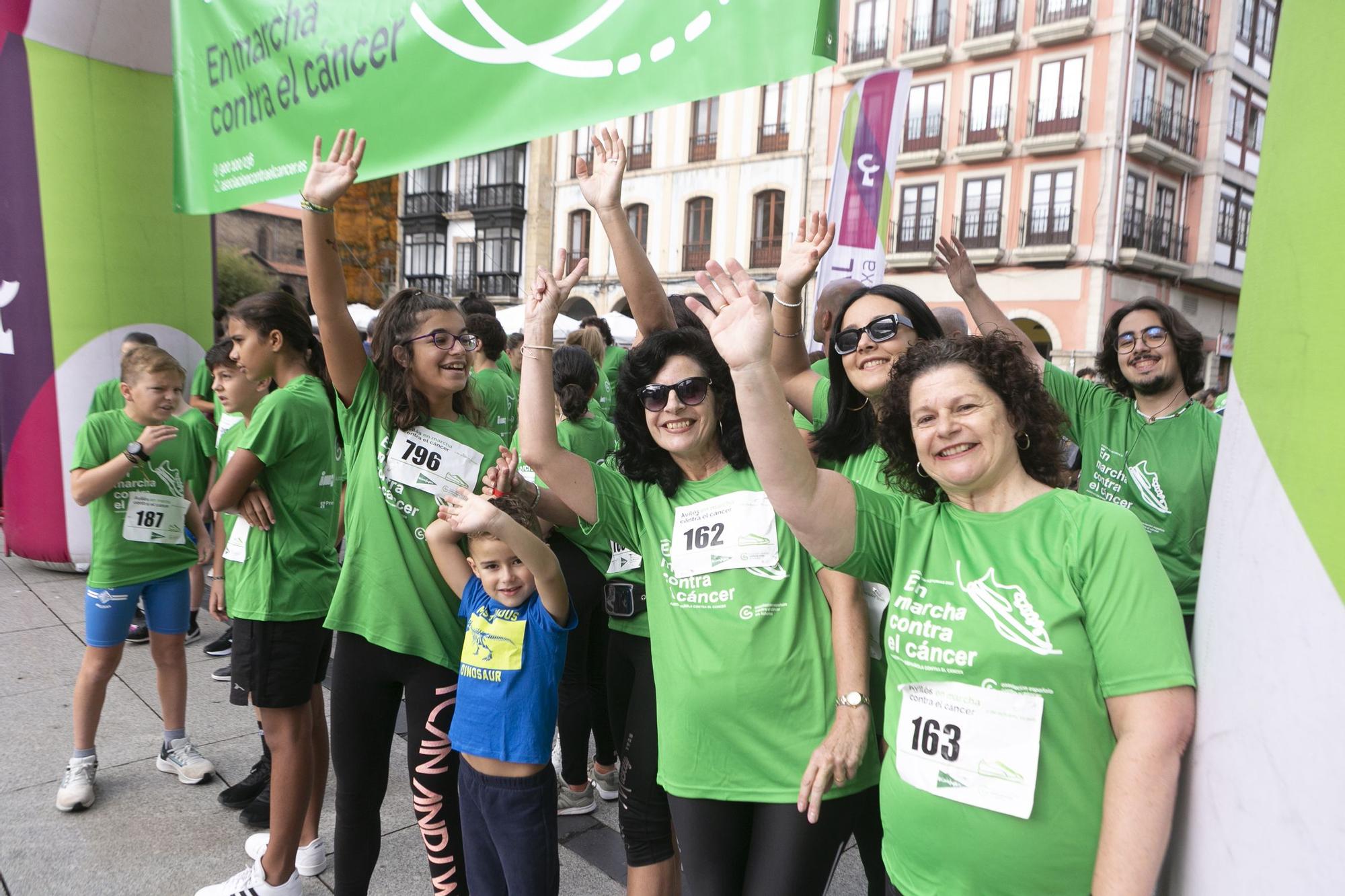 EN IMÁGENES: Asturias se echa a la calle para correr contra el cáncer