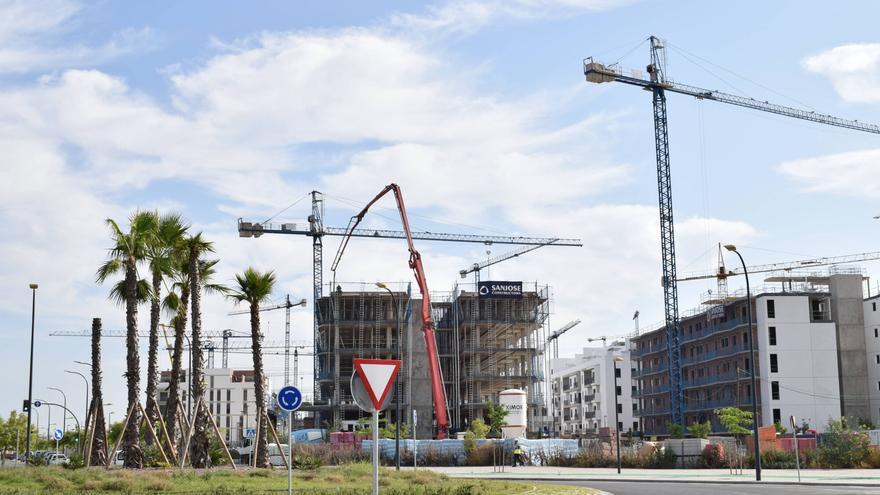 La red eléctrica se refuerza en el sur de Sevilla y Dos Hermanas: 25 millones para dar suministro a Palmas Altas, Megapark y La Isla