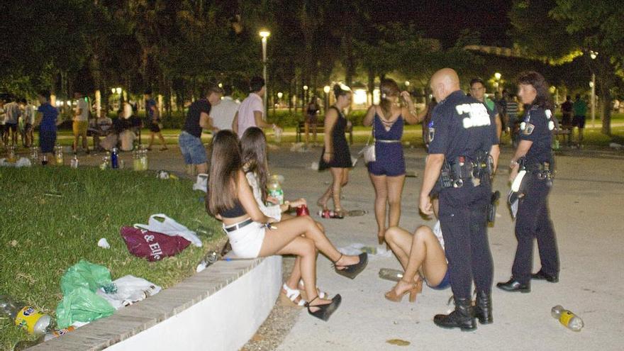 Una noche con la Policía Local de Gandia