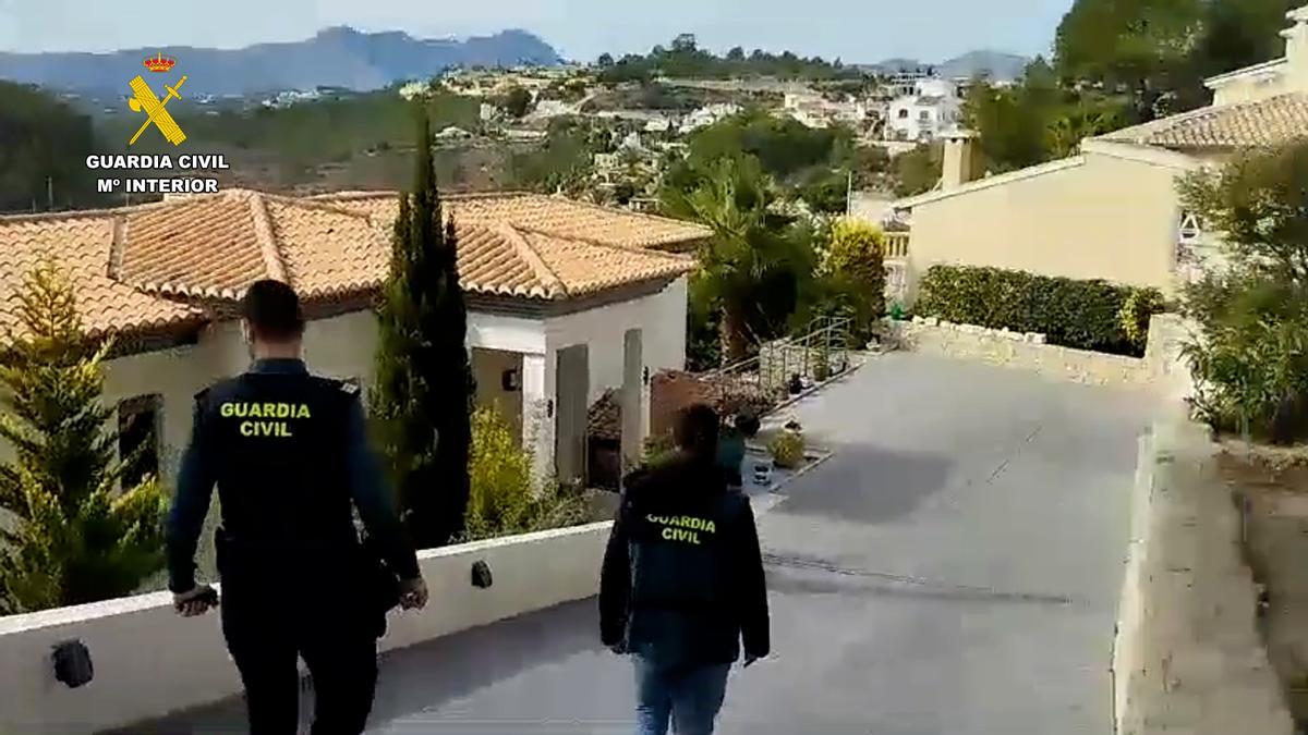 El detenido residía en un chalé de lujo del exclusivo litoral de Moraira