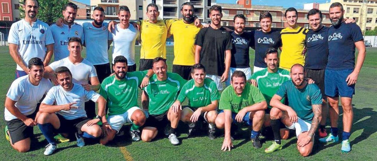 Varios de los participantes en el torneo de guardias civiles y policías.