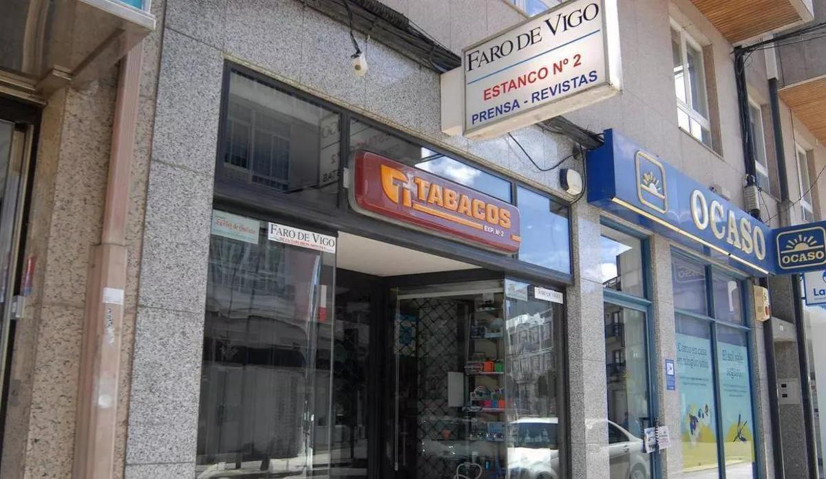 Fachada del estanco donde se produjo el intento de atraco.