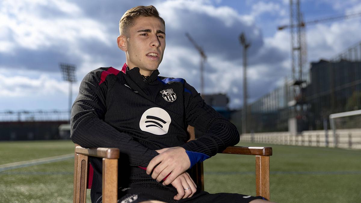 Fermín López durante la entrevista con Sport