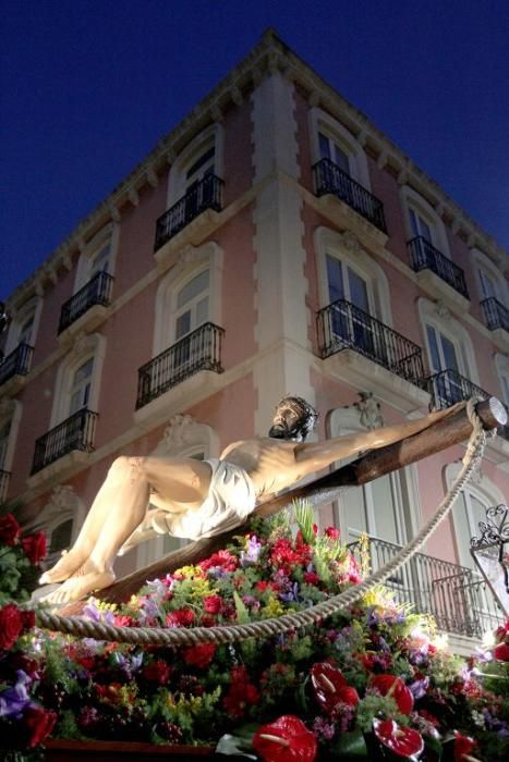 Viernes de Dolores: Procesión del Cristo del Socor