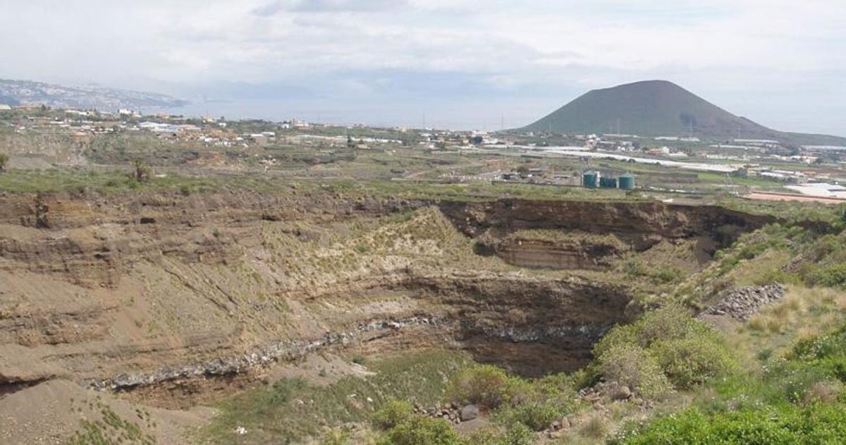 Cantera de extracción de áridos en Guímar.