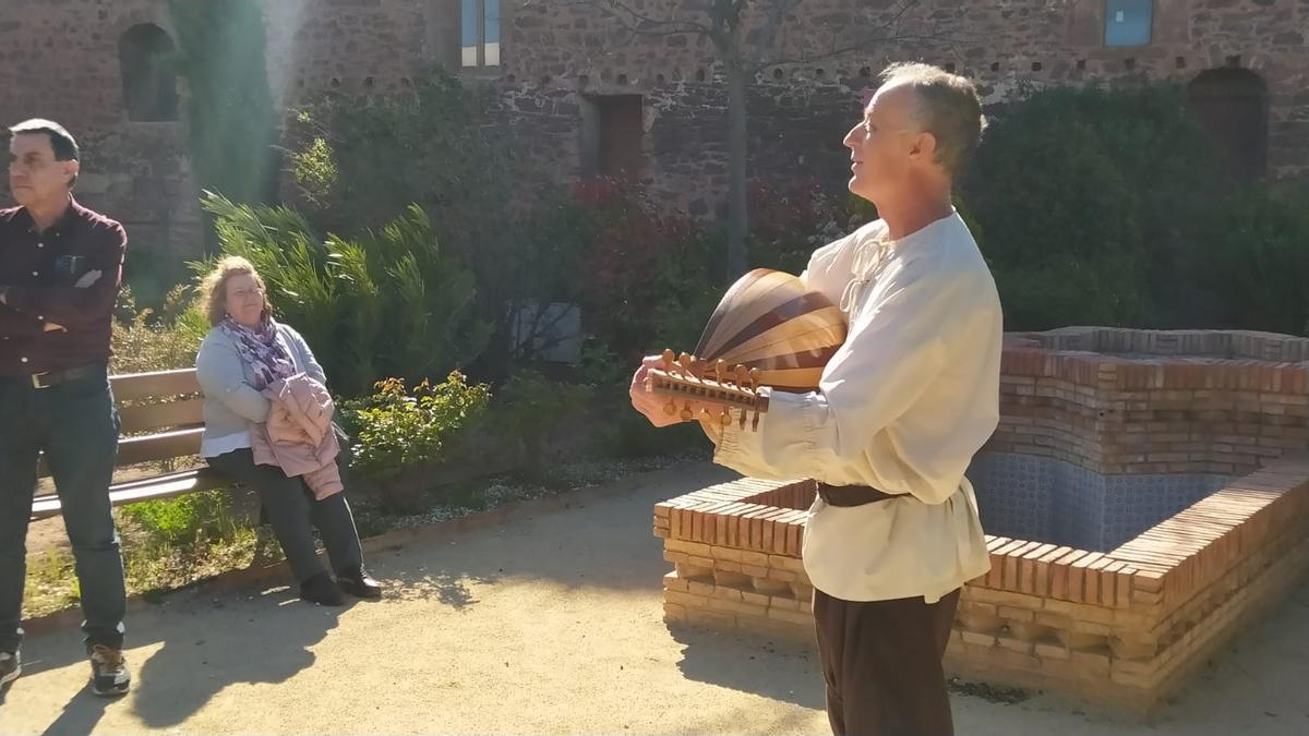 La jornada contó con música tradicional en directo.