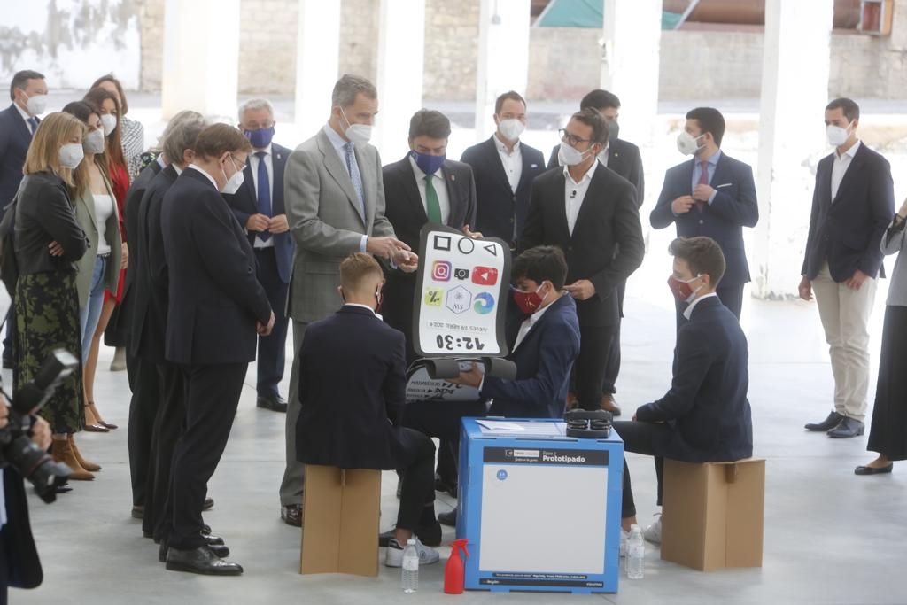 La visita del Rey Felipe VI a Las Cigarreras en Alicante