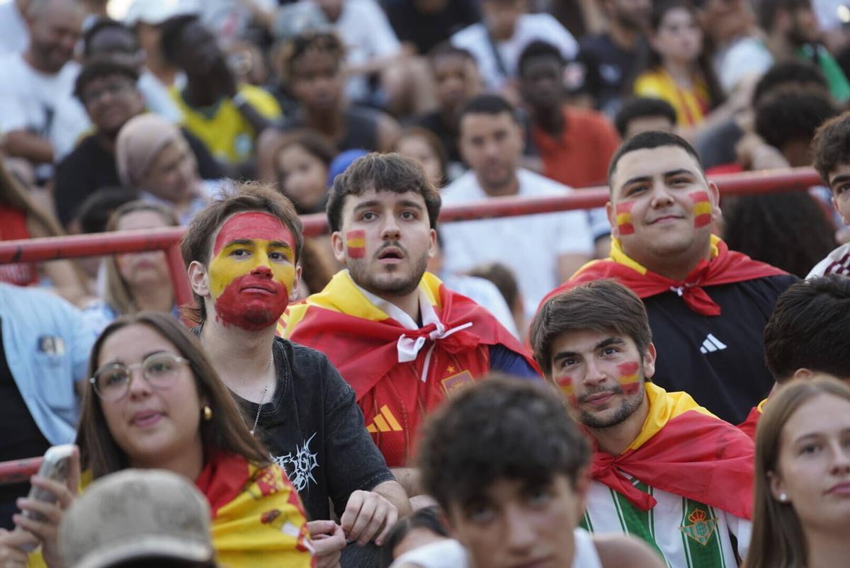 Busca't a les imatges del partit de la final del mundial a l'estadi del Nou Congost