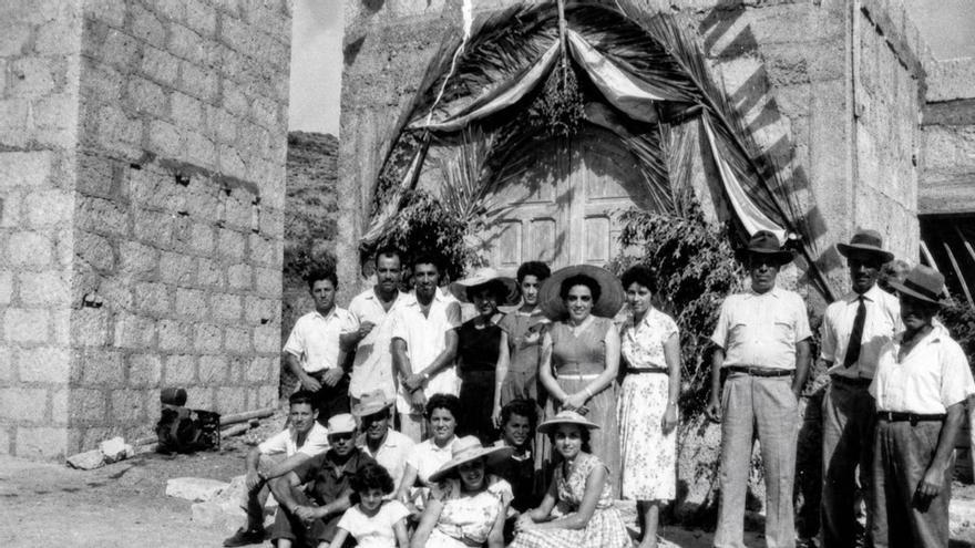 El Tablado Residents Demand Diocese Return Historic Hermitage Land