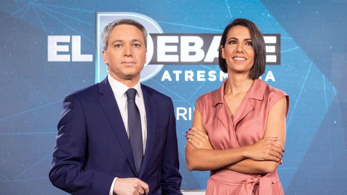Ana Pastor y Vicente Vallés, presentadores de 'El debate' de Atresmedia Televisión