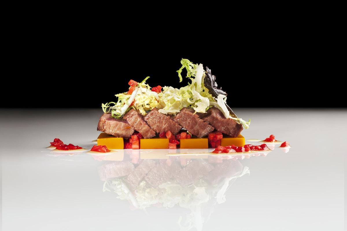 Casa Montal ofrece varios menús mezclando tradición con técnicas culinarias más modernas.