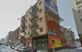 Urbanismo expropia un edificio en Héroe de Sostoa para abrir la calle Gargáliga