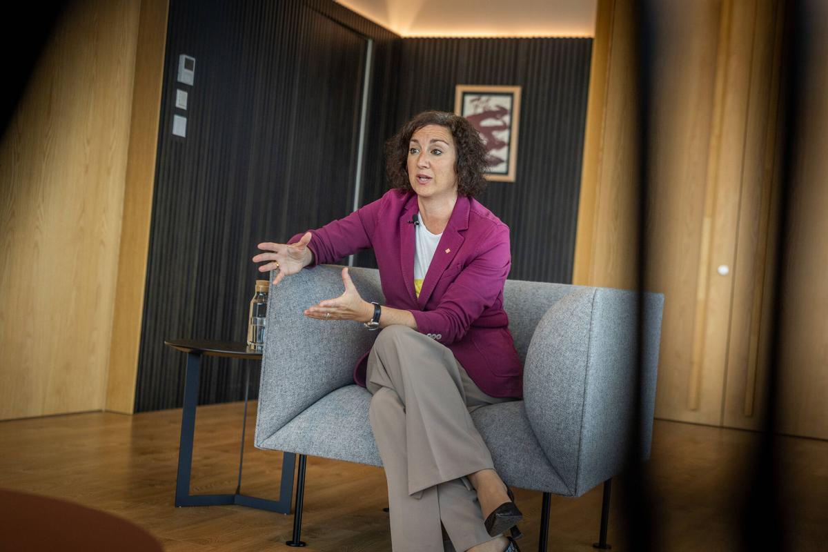 Entrevista a la consellera de Economía, Alicia Romero.