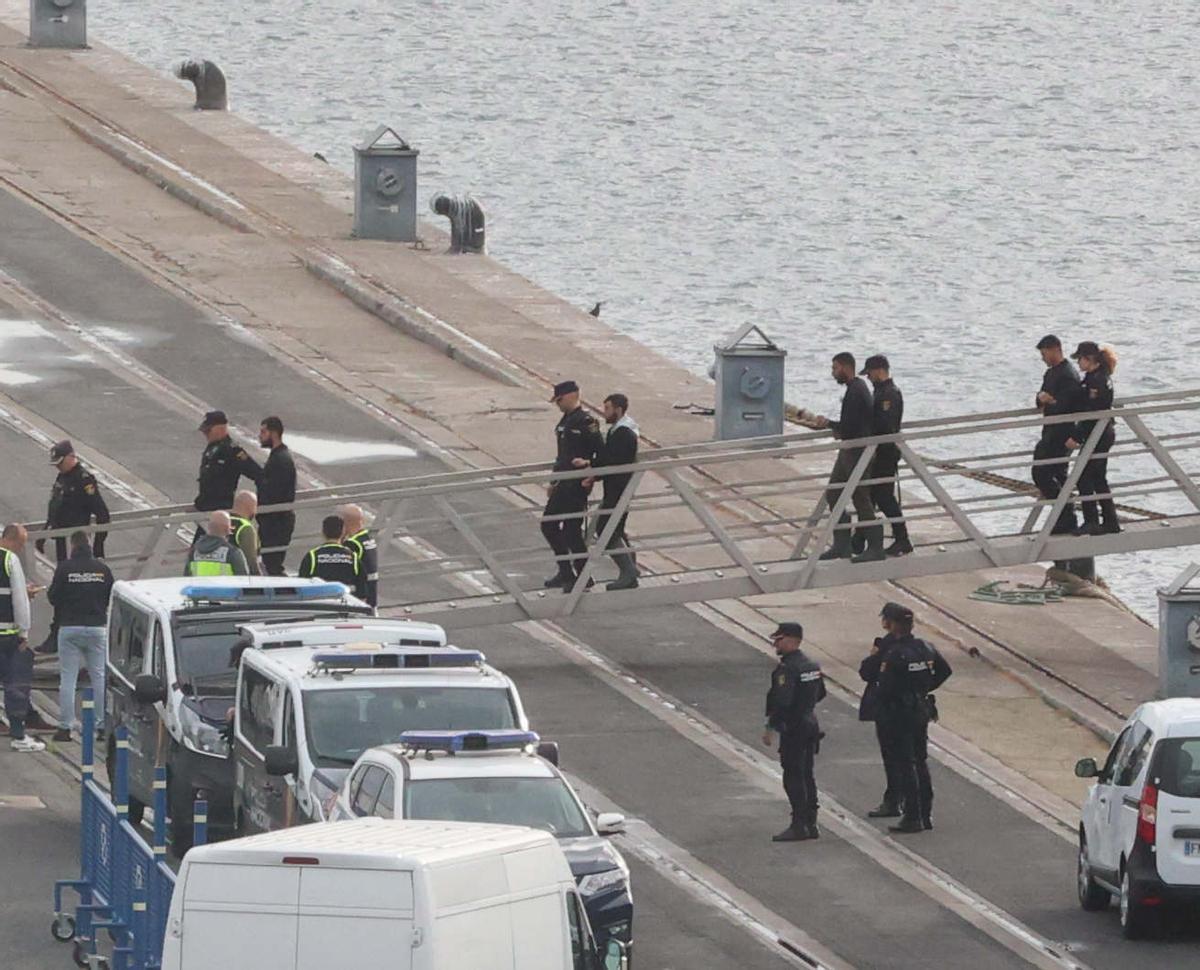 Varios detenidos en una operación antidroga en el puerto de A Coruña