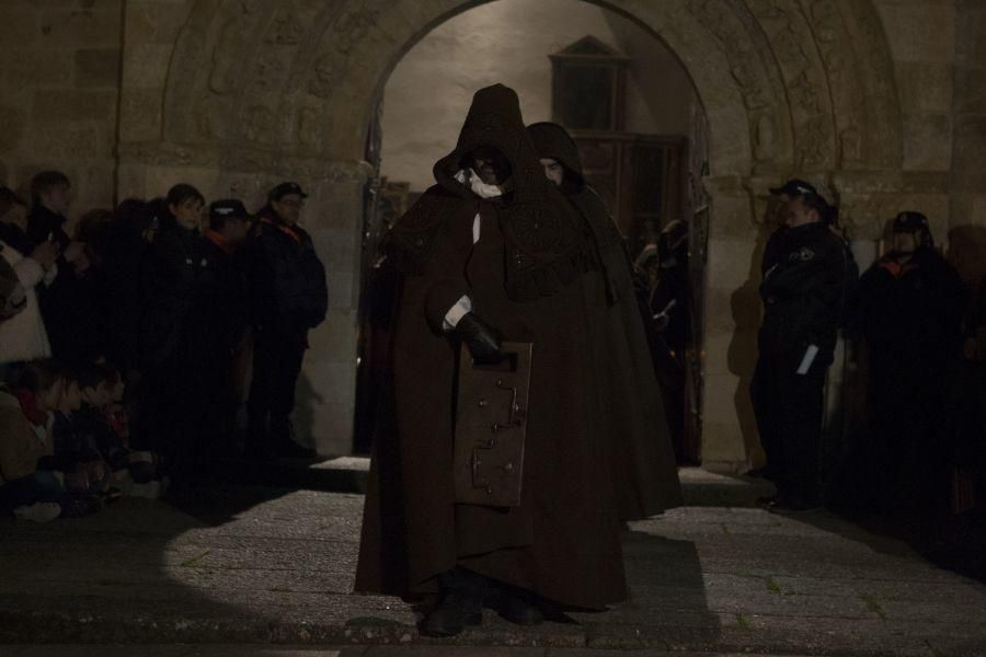 Procesión de Las Capas 2016 en Zamora