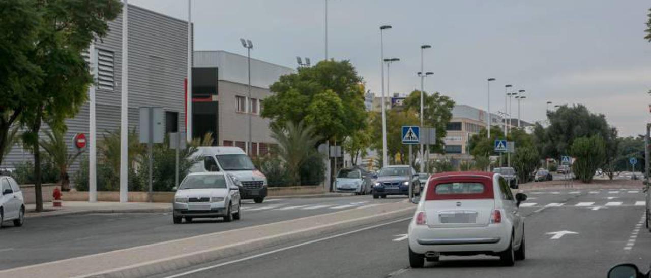 Vista de empresas en el enclave de Elche Parque Empresarial, en imagen de archivo.