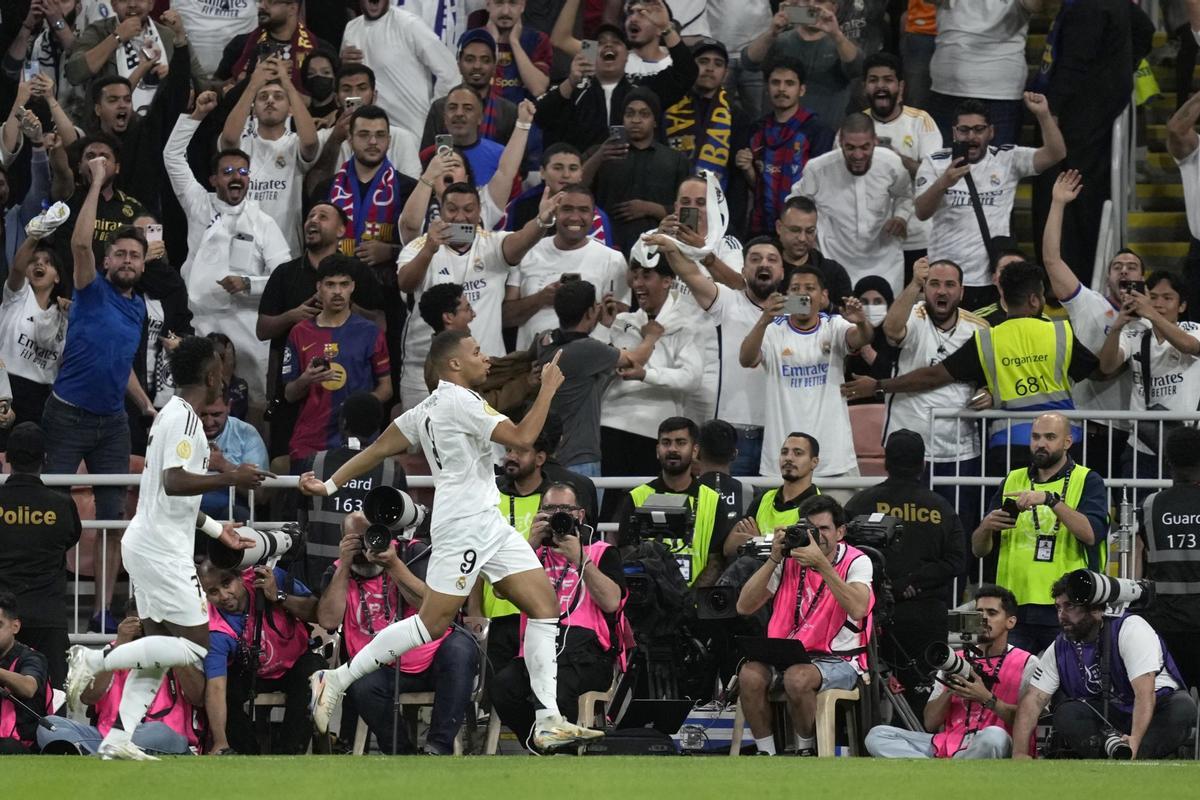Final de la Supercopa de España: Real Madrid - FC Barcelona