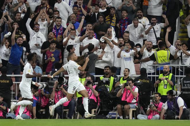 Final de la Supercopa de España: Real Madrid - FC Barcelona