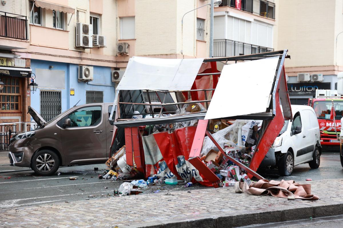 Un accidente con un autobús de Tussam deja 20 heridos en Nervión