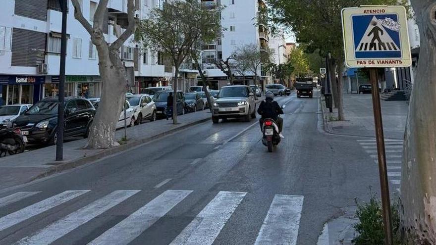 Atención conductores: cortes de tráfico en una de las arterias principales de Ibiza por reasfaltado