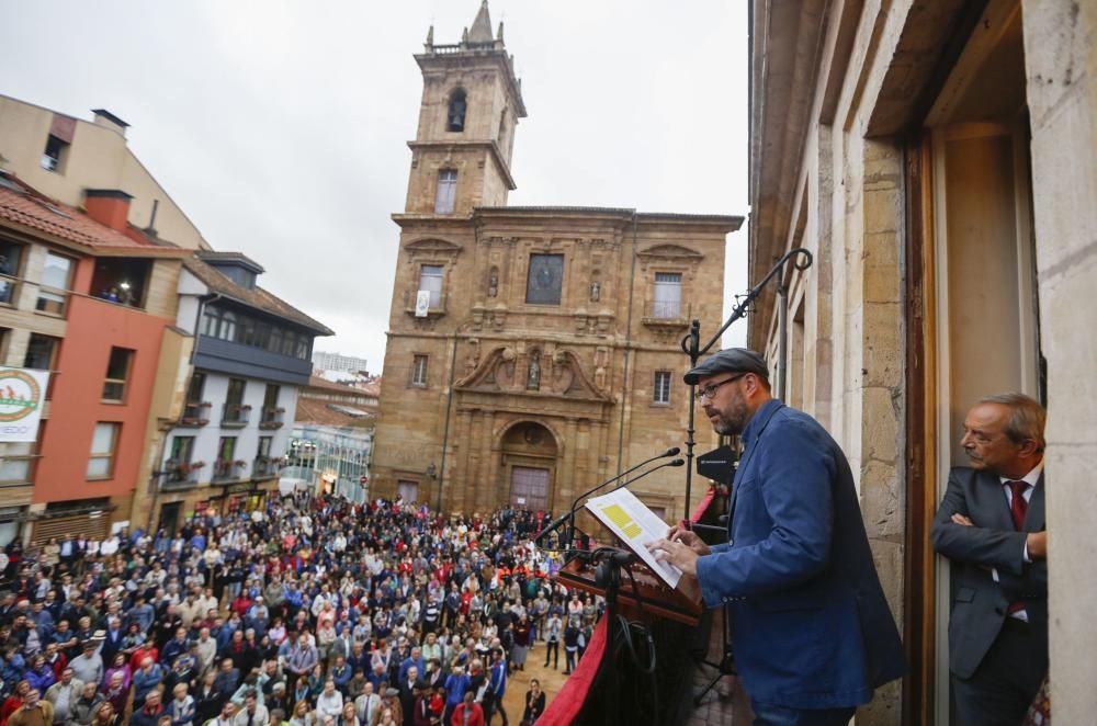 Pregón y chupinazo de las fiestas de San Mateo de Oviedo