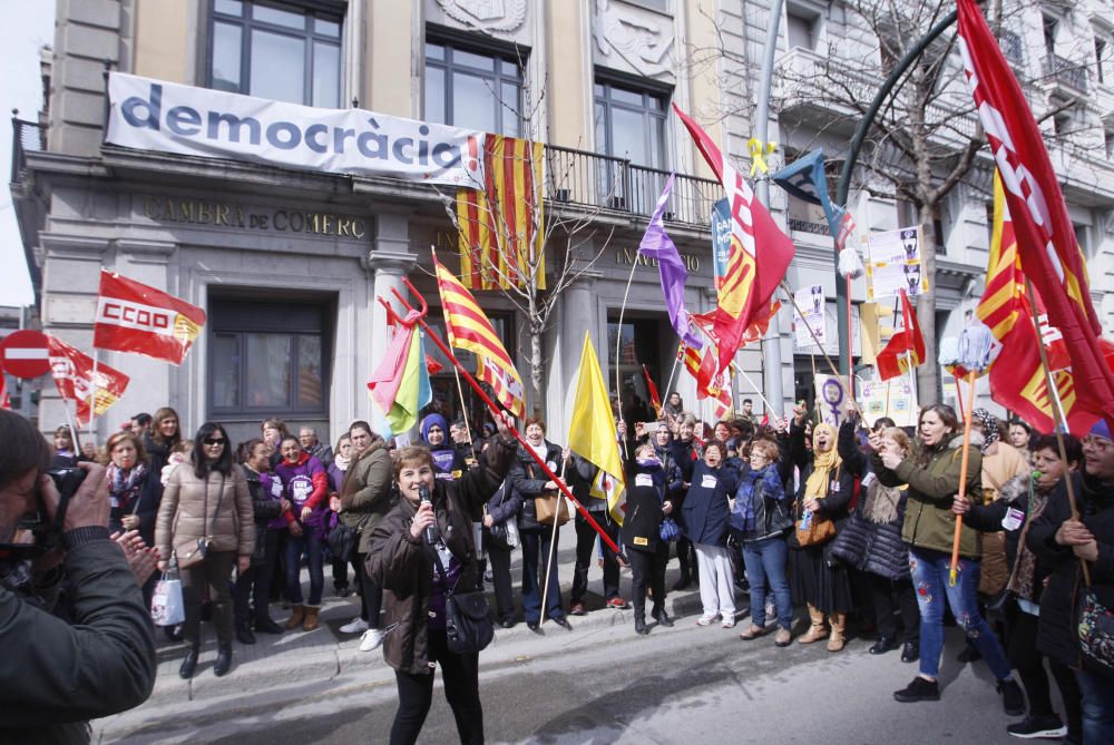 Mobilització a Girona amb motiu de la vaga feminista